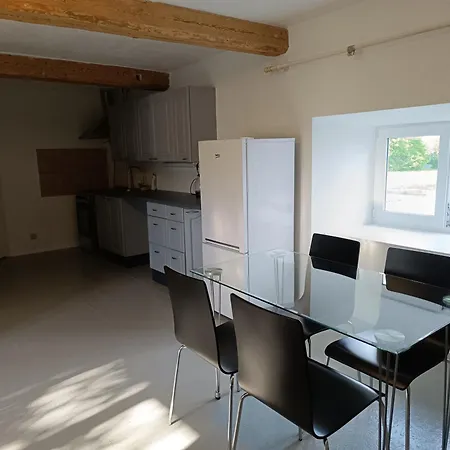 Maeo Apartment Apartment *