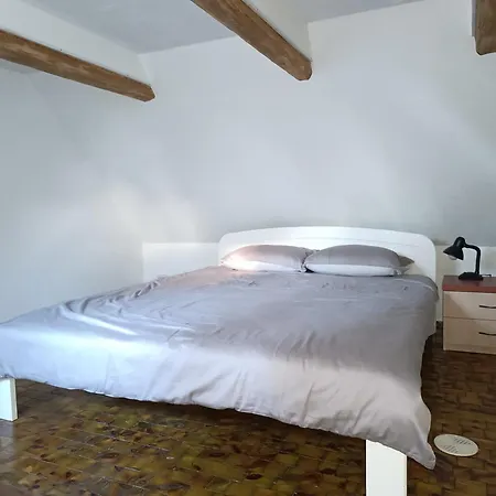 Maeo Apartment * Mao